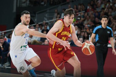 İspanya ile İtalya arasında 25 Haziran 2024 tarihinde Madrid 'de oynanan Wizink Center pavyonunda oynanan uluslararası basketbol maçında İspanya' nın oyuncusu.