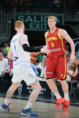 İspanya ile İtalya arasında 25 Haziran 2024 tarihinde Madrid 'de oynanan Wizink Center pavyonunda oynanan uluslararası basketbol maçında İspanya' nın oyuncusu.