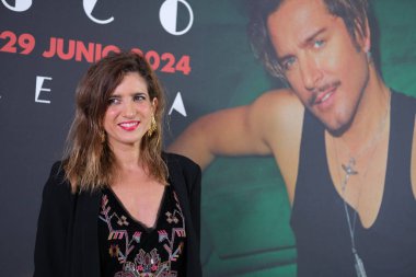 Lucia Jimenez, Estadio Santiago Bernabeu 'daki Manuel Carrasco konserine 29 Haziran 2024' te İspanya 'nın Madrid kentinde katılır..