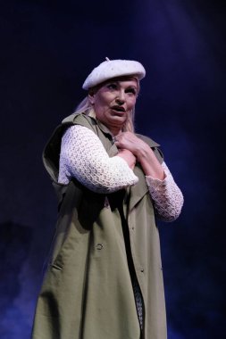 Ainhoa Arteta, İspanya 'nın Madrid şehrinde 2 Temmuz 2024' te Marquina Tiyatrosu 'ndaki' La Boheme 'tiyatrosunda sahne aldı..