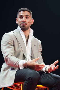 Ilia Topuria, Movistar + tarafından Gran Teatro Caixabank Prncipe Po 'da sunulan 