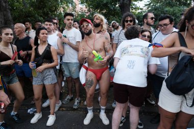 MADO Madrid Onur Yürüyüşü katılımcıları, Madrid Onur Haftası, 6 Temmuz 2024 İspanya