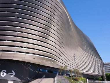 İspanya 'nın Madrid şehrindeki Real Madrid' in Santiago Bernabeu Stadyumu 'nun 9 Temmuz 2024 tarihli dış manzarası.