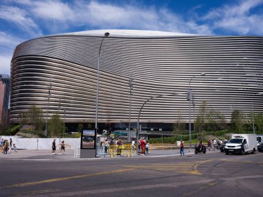 İspanya 'nın Madrid şehrindeki Real Madrid' in Santiago Bernabeu Stadyumu 'nun 9 Temmuz 2024 tarihli dış manzarası.