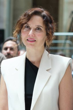 Madrid Topluluğu Başkanı Isabel Diaz Ayuso, Real Casa de Correos 'un yeni mobil uygulaması olan Dijital Hesap' ı 15 Temmuz 2024 'te İspanya' nın Madrid kentinde sunar.. 