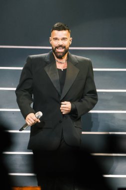 Şarkıcı Ricky Martin 17 Temmuz 2024 'te İspanya' nın Madrid şehrinde WiZink Center 'da bir performans sergiledi..