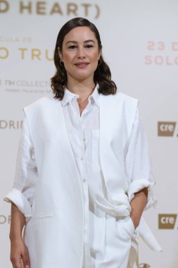 Aktris Aida Folch 19 Temmuz 2024 'te İspanya' nın Madrid kentinde bulunan NH Palacio de Tepa Oteli 'ndeki' Isla Perdida (Perunted Heart) 'fotoğraf çekimine katılır.