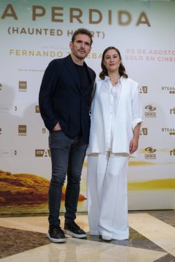 Aktris Aida Folch ve aktör Matt Dillon 19 Temmuz 2024 'te İspanya' nın Madrid kentinde bulunan NH Palacio de Tepa Oteli 'ndeki' Isla Perdida (Perdida Perdida) 'fotoğraf çekimine katıldılar.. 