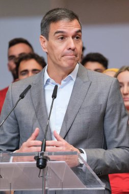İspanya Başbakanı Pedro Sanchez, 23 Temmuz 2024 'te İspanya' nın Madrid kentindeki Moncloa Kompleksi 'nde Paris 2024 Olimpiyatları' na katılan takımlar için verilen resepsiyon sırasında