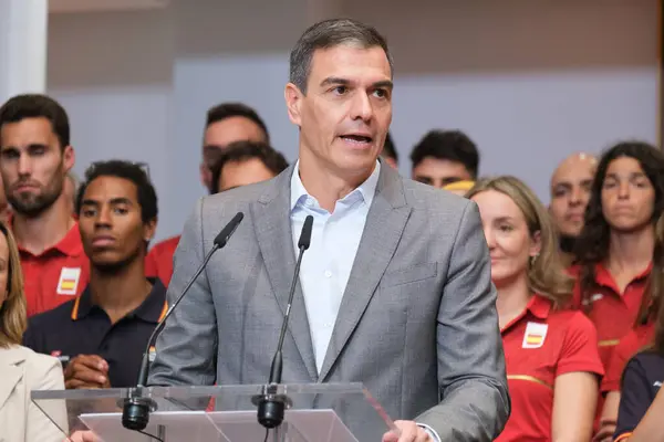 stock image Spanish Prime Minister Pedro Sanchez during reception for the teams participating in the Paris 2024 Olympic at the Moncloa Complex, on 23 July, 2024 in Madrid, Spain