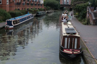Birmingham 'ın Endüstriyel kullanım için inşa edilmiş 1773 kanalı Havzası, Birmingham, 7 Ağustos 2024, Birleşik Krallık