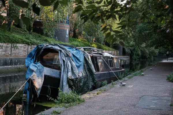 stock image View of Birmingham's Gas Street Basin, a 1773 canal network that was built for industrial use, in Birmingham, August 7, 2024, United Kingdom