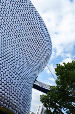 Birmingham şehir merkezinde bir alışveriş merkezi inşa edilen Bull Ring manzarası, Benoy tarafından 2003 'te Birmingham 19 Ağustos 2024' te tasarlandı..
