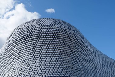 Birmingham şehir merkezinde bir alışveriş merkezi inşa edilen Bull Ring manzarası, Benoy tarafından 2003 'te Birmingham 19 Ağustos 2024' te tasarlandı..