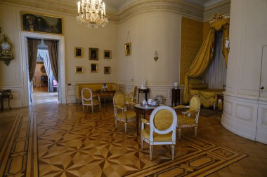 Wilanow Sarayı 'nın manzarası, 1677 yılında Kral III. John Sobieski tarafından Polonya' nın en etkileyici ve önemli binalarından biridir. Varşova, Polonya 10 Ağustos 2024