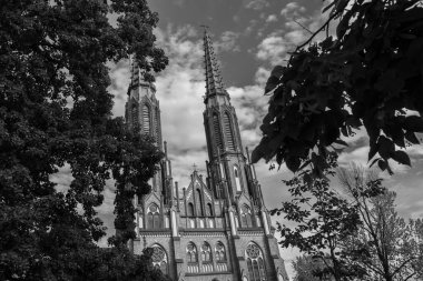 St. Florian Katedrali, 22 Ağustos 2024 'te Polonya' nın Varşova kentinde kurulmuş bir Katolik kilisesidir.