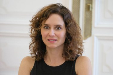 Madrid Topluluğu Başkanı Isabel Diaz Ayuso ve Rocio Monasterio 5 Eylül 2024 tarihinde İspanya 'nın Madrid şehrinde Real Casa de Correos' ta bir toplantı yaptılar.