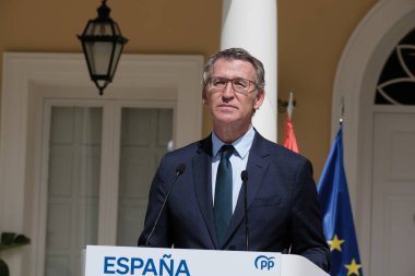 PP başkanı Alberto Nuez Feijoo durante partido Popüler 'in bölge başkanlarıyla 6 Eylül 2024' te Madrid 'de, Palacio de los Duques de Pastrana' da bir araya geldi.