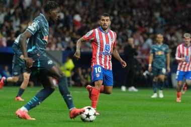 Atletico de Madrid 'den Angel Correa UEFA Şampiyonlar Ligi Faz MD1 maçı sırasında Madrid' de ve Estadio Metropolitano 'da RB Leipzig' de 19 Eylül 2024 tarihinde İspanya 'nın başkenti Madrid' de oynanmıştır.