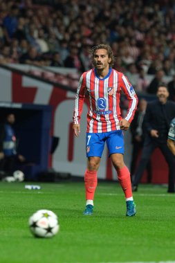 UEFA Şampiyonlar Ligi Faz MD1 karşılaşmasında Atletico de Madrid 'den Antoine Griezmann ve Estadio Metropolitano' dan RB Leipzig 19 Eylül 2024 'te İspanya' nın Madrid kentinde oynanan karşılaşmada