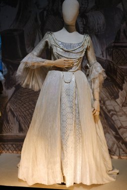 LA ZARZUELA 'nın sergisi, Los Angeles ZARZUELA' nın lirik gösterisinin dönüşümü, Viila Kültür Merkezi, 22 Eylül 2024, İspanya