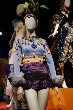 LA ZARZUELA 'nın sergisi, Los Angeles ZARZUELA' nın lirik gösterisinin dönüşümü, Viila Kültür Merkezi, 22 Eylül 2024, İspanya