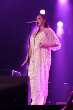 Nina Pastori (Maria Rosa Garcia), 22 Eylül 2024 tarihinde İspanya 'da WiZink Center' da bir performans sergiledi.