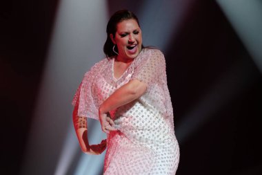 Nina Pastori (Maria Rosa Garcia), 22 Eylül 2024 tarihinde İspanya 'da WiZink Center' da bir performans sergiledi.