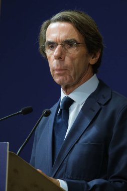 Eski Başbakan Jose Maria Aznar, FAES 2024 Kampüsü sırasında 26 Eylül 2024 tarihinde İspanya 'da bulunan Hotel Petit Palace Savoy Alfonso XII.