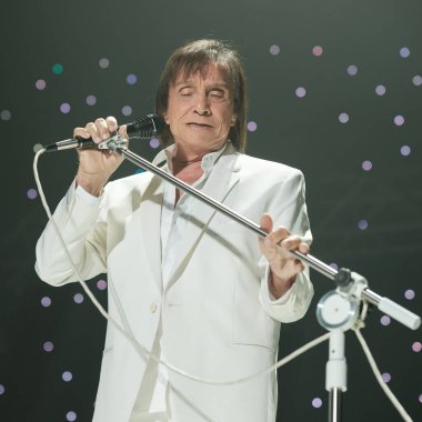 Şarkıcı Roberto Carlos, 26 Eylül 2024 'te İspanya' nın Madrid şehrindeki Wizink Center 'da bir konserde sahne alır..