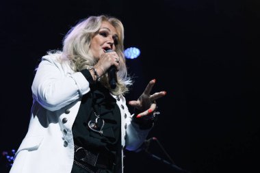 Şarkıcı Bonnie Tyler, 29 Eylül 2024 'te Madrid' deki Theatro Prncipe Po 'da düzenlenen CaixaBank Live konserinde sahne alıyor.