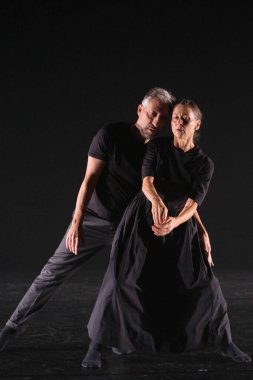 Berlin Dansçıları CAST Woyzeck 'i Madrid' deki Theatro del Canal 'da sunar. 3 Ekim 2024 İspanya