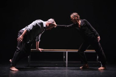 Berlin Dansçıları CAST Woyzeck 'i Madrid' deki Theatro del Canal 'da sunar. 3 Ekim 2024 İspanya