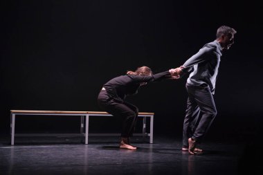 Berlin Dansçıları CAST Woyzeck 'i Madrid' deki Theatro del Canal 'da sunar. 3 Ekim 2024 İspanya
