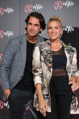 Patricia Montero, 9 Ekim 2024 'te İspanya' da WAH Madrid Plaza de Colon prömiyerindeki kırmızı halı sırasında