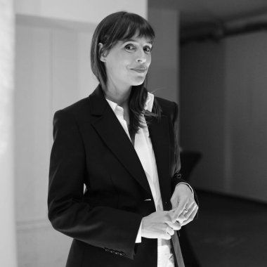 Beln Cuesta, Jean Louis David ile İspanya 'da 10 Ekim 2024 tarihinde Coolroom' da yenilendiğini duyurdu..