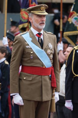 İspanya Kralı VI. Felipe 12 Ekim 2024 tarihinde İspanya 'nın Madrid kentinde düzenlenen Ulusal Gün Askeri Geçit Töreni' ne katıldı.