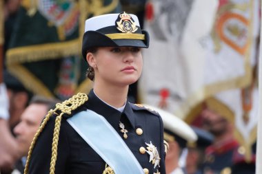 İspanya Veliaht Prensesi Leonor 12 Ekim 2024 tarihinde İspanya 'nın Madrid kentinde düzenlenen Ulusal Gün Askeri Yürüyüşüne katıldı.
