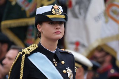İspanya Veliaht Prensesi Leonor 12 Ekim 2024 tarihinde İspanya 'nın Madrid kentinde düzenlenen Ulusal Gün Askeri Yürüyüşüne katıldı.