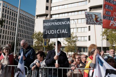 Protesters  Spanish flags during a demonstration to protest against the ruling government and to demand general elections, in Madrid on October 20, 2024 spain clipart