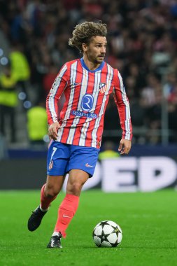 Antoine Griezmann UEFA Şampiyonlar Ligi maçında Atletico de Madrid ve LOSC Lille arasında 23 Ekim 2024 'te Madrid, İspanya' da oynanan stadyumda maç yapmaktadır..