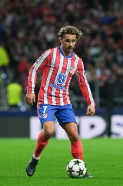 Antoine Griezmann UEFA Şampiyonlar Ligi maçında Atletico de Madrid ve LOSC Lille arasında 23 Ekim 2024 'te Madrid, İspanya' da oynanan stadyumda maç yapmaktadır..