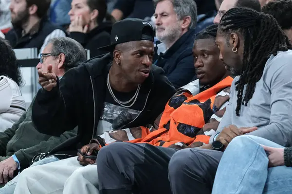 24 Ekim 2024 'te Madrid' de oynanan Real Madrid ve Crvena Zvezda Belgrad EuroLeague karşılaşmasında Vinicius Junior