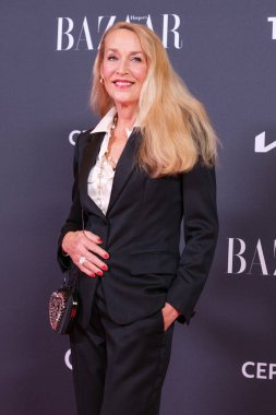 Jerry Hall, Madrid 'de 28 Ekim 2024' te Callao sinemasında yılın en iyi kadın fotoğrafçısı ödülüne katılır.