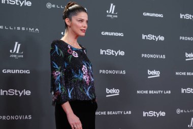Juana Acosta 5 Kasım 2024 'te Emeklilik Madalyası' nda Instyle Ödülleri 'ne katıldı.