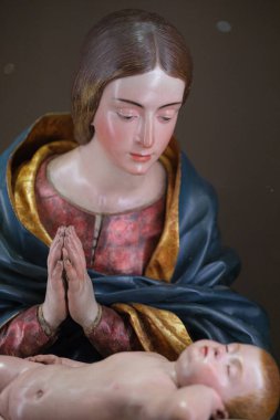 Serginin sunumu, el sıkışma. Altın Çağ 'daki heykel ve renkler Madrid' deki Prado Müzesi 'nde 18 Kasım 2024 İspanya