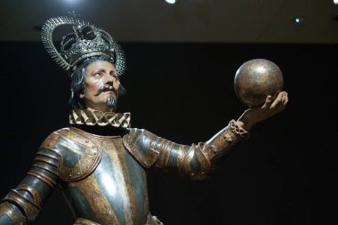 Serginin sunumu, el sıkışma. Altın Çağ 'daki heykel ve renkler Madrid' deki Prado Müzesi 'nde 18 Kasım 2024 İspanya