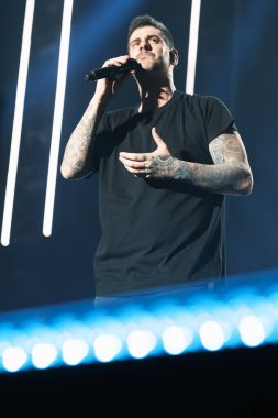 İspanyol şarkıcı Ramn Melendi Espina, bilinen adıyla Melendi 2 Aralık 2024 'te İspanya' da WiZink Center 'da sahne aldı.