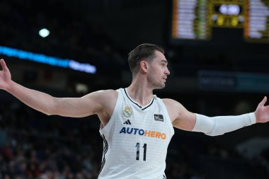 Liga Endesa maçında Real Madrid 'den Mario Hezonja ile Rio Breogan arasında 15 Aralık 2024 tarihinde Madrid' de oynanan WiZink Center 'da oynanmıştır.