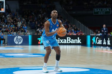 Movistar Estudiantes ve Alicante, Madrid 'deki Wizink Center' da ACB Basketbol Ligi 'nde oynadı. 15 Aralık 2024 İspanya